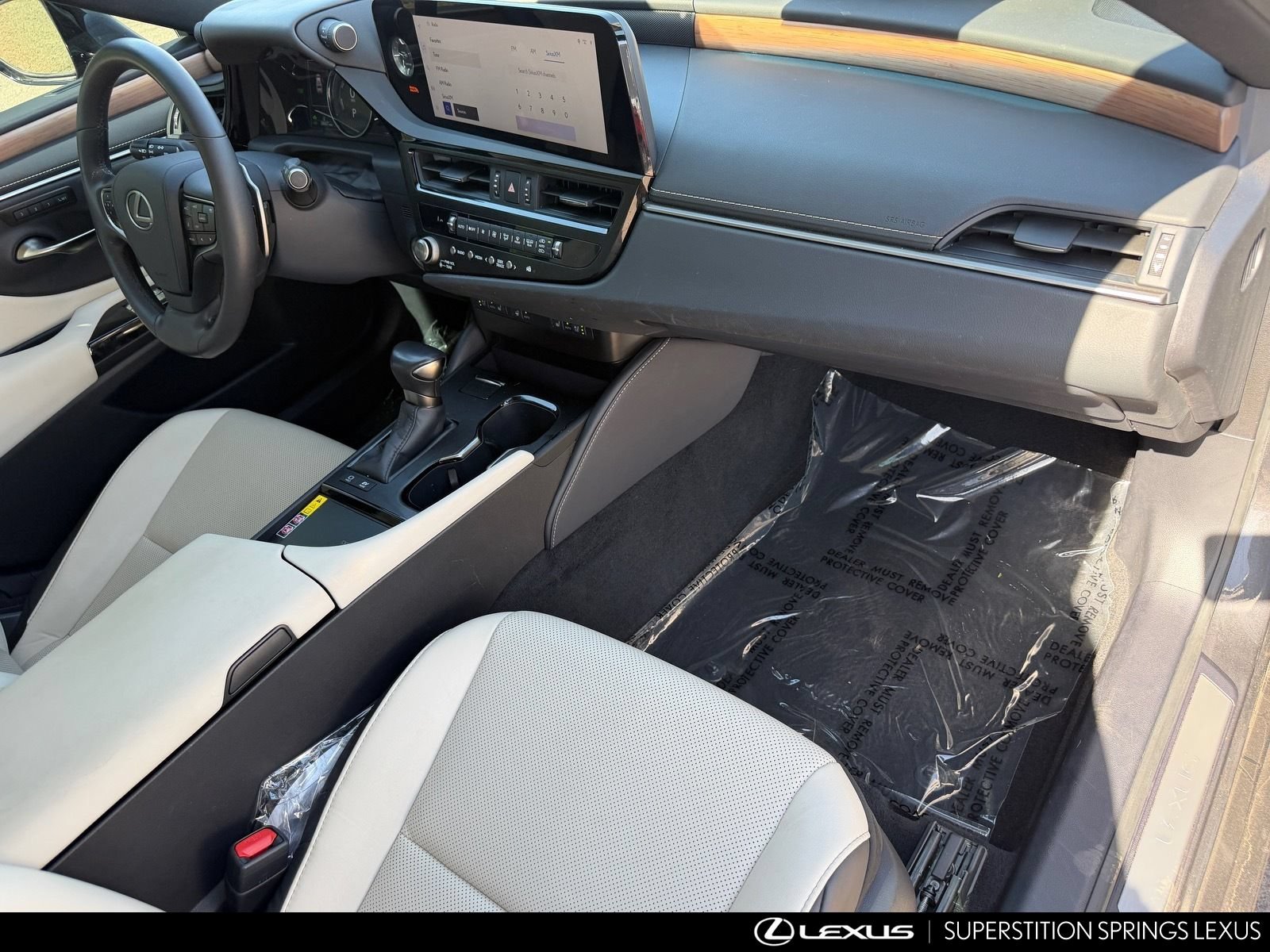 Certified 2025 Lexus ES 300h w/ Premium Package FWD image 12