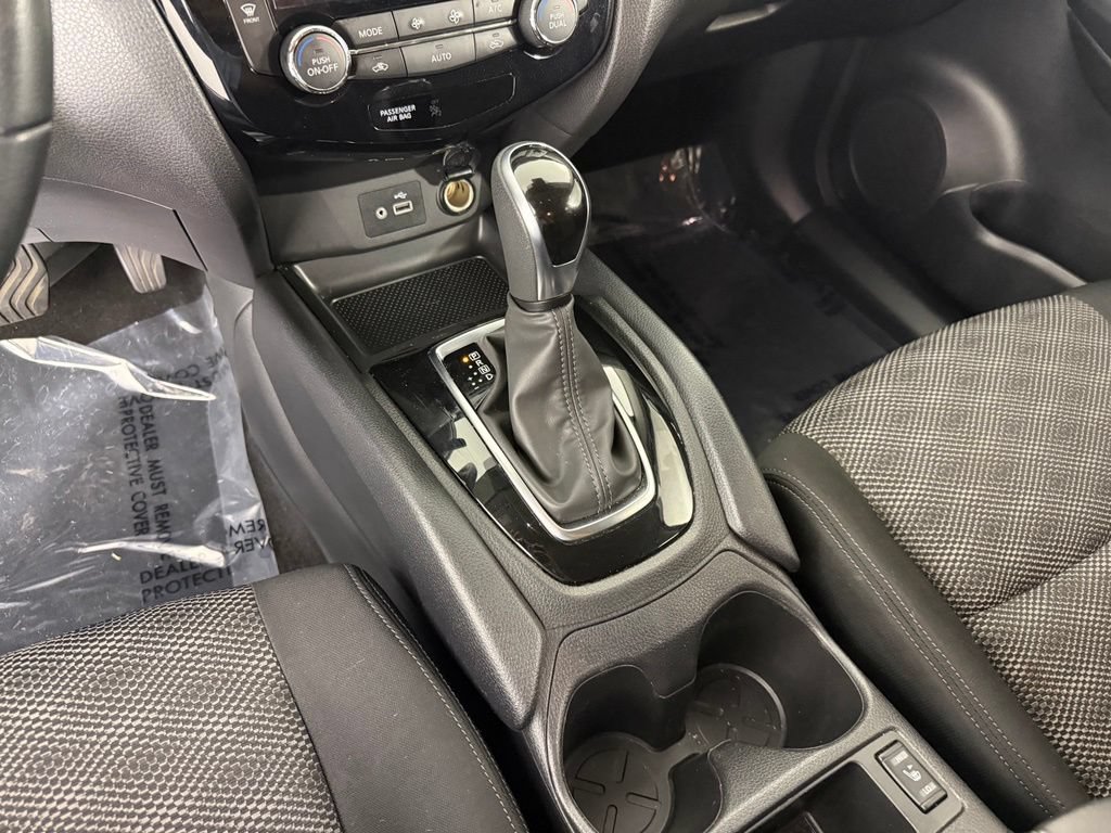 Used 2021 Nissan Rogue Sport SV FWD image 23