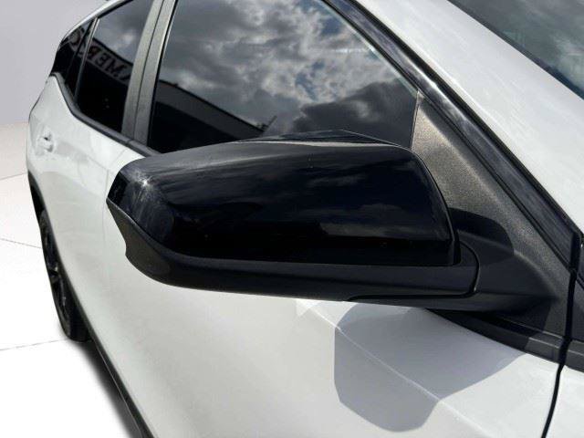 Used 2022 GMC Terrain SLE w/ Driver Convenience Package FWD image 10