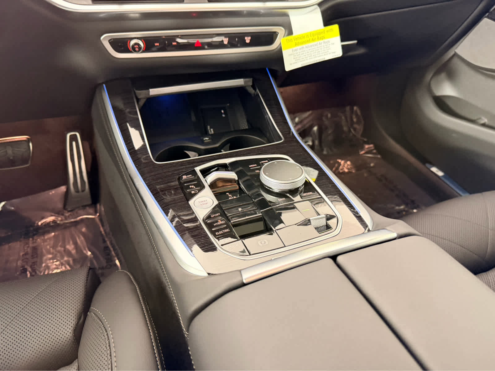 New 2026 BMW X5 xDrive50e w/ M Sport Package AWD/4WD image 13