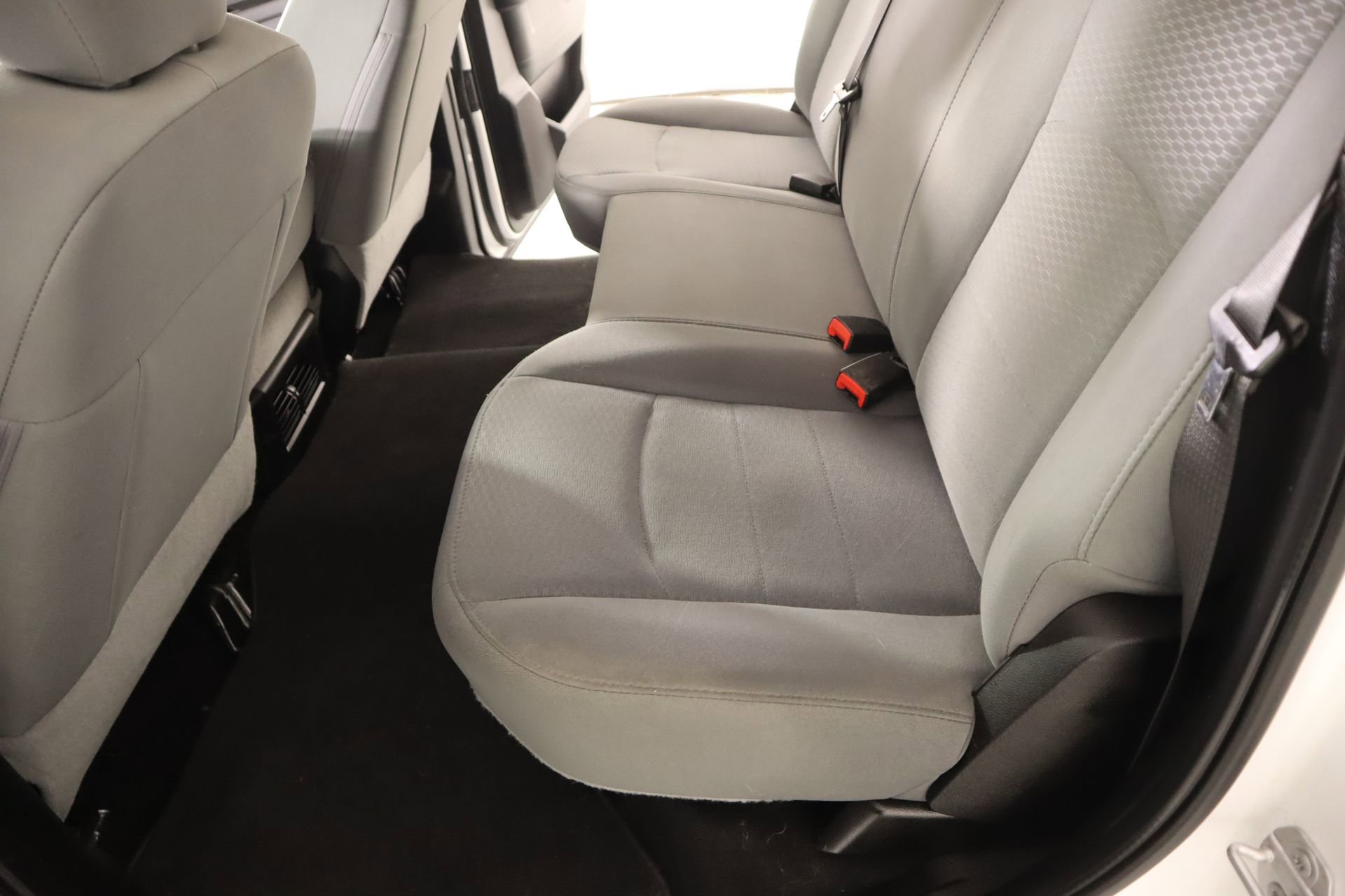 Used 2018 RAM 2500 Tradesman w/ Chrome Appearance Group image 11