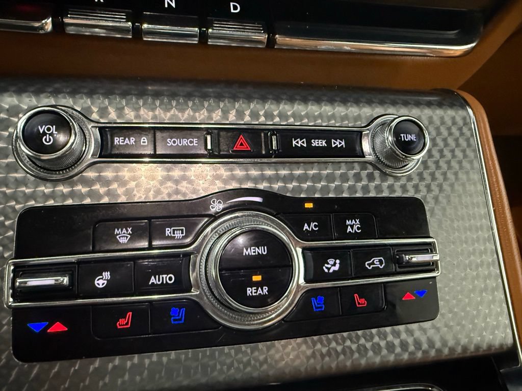 Certified 2023 Lincoln Aviator Black Label w/ Dynamic Handling Package AWD/4WD image 61
