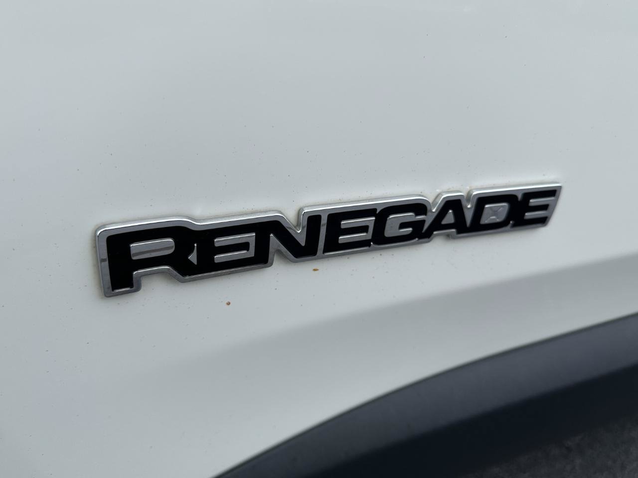 Used 2019 Jeep Renegade Sport AWD/4WD image 70