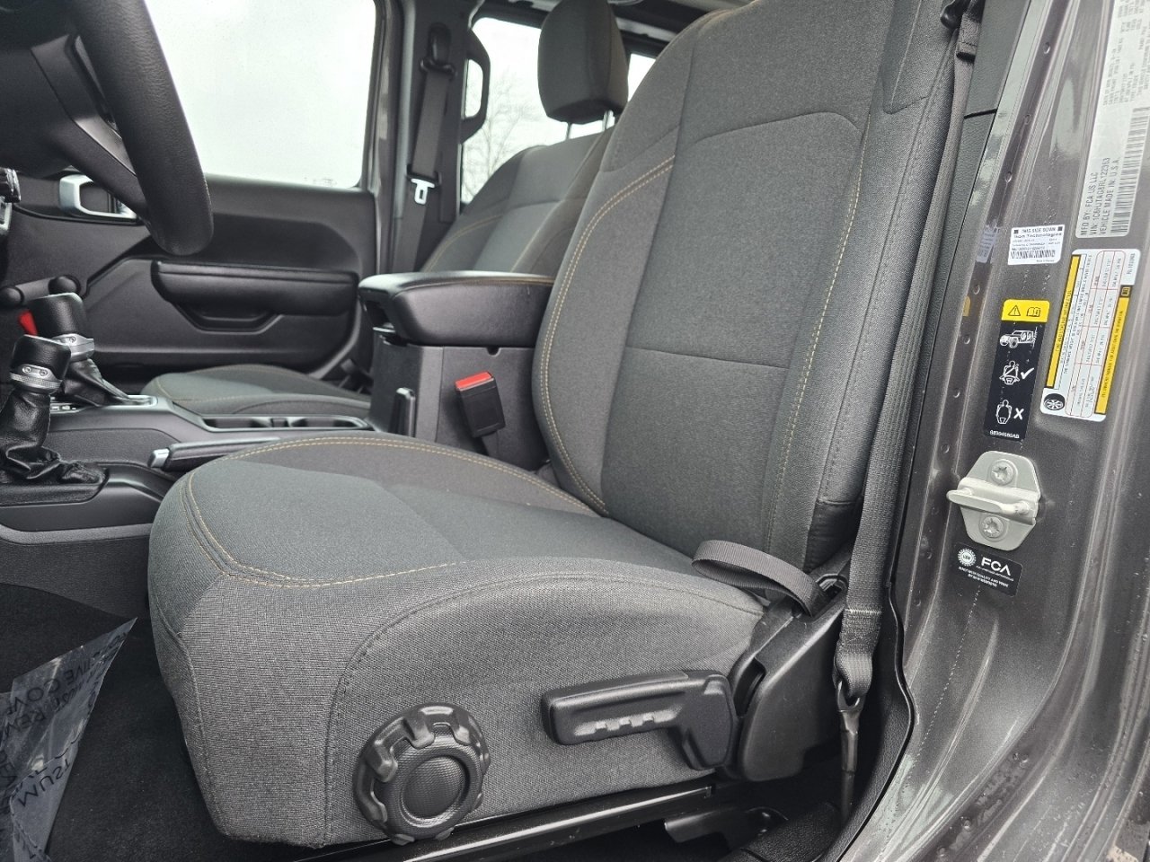 Used 2024 Jeep Gladiator Sport image 24