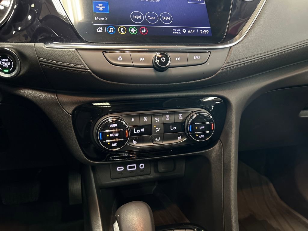 Certified 2023 Buick Encore GX Essence w/ Experience Buick Package AWD/4WD image 19