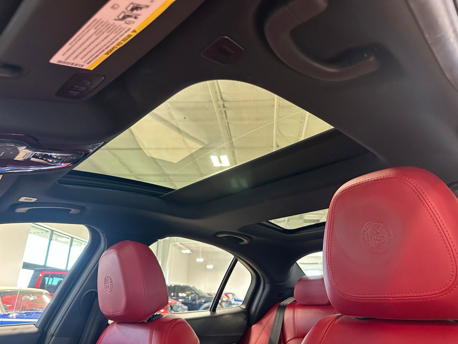 Used 2024 Alfa Romeo Giulia Veloce image 33