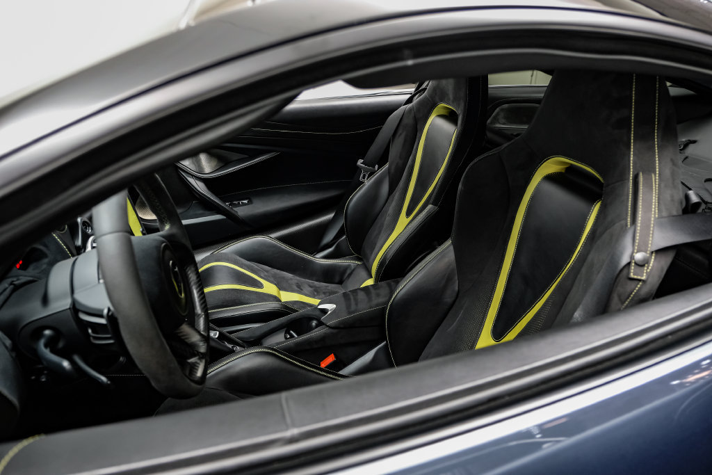 Used 2018 McLaren 720S Performance RWD image 30