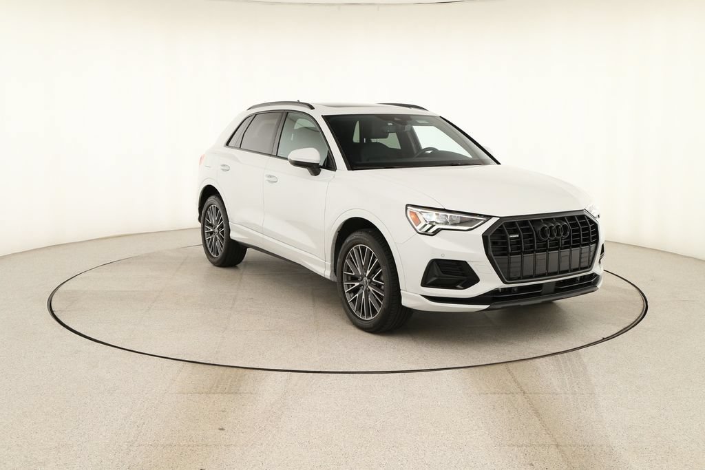 Certified 2023 Audi Q3 2.0T Premium w/ Convenience Package AWD/4WD image 10