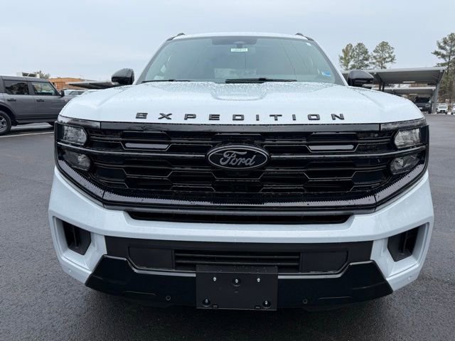 New 2026 Ford Expedition Platinum w/ Stealth Appearance Package image 8
