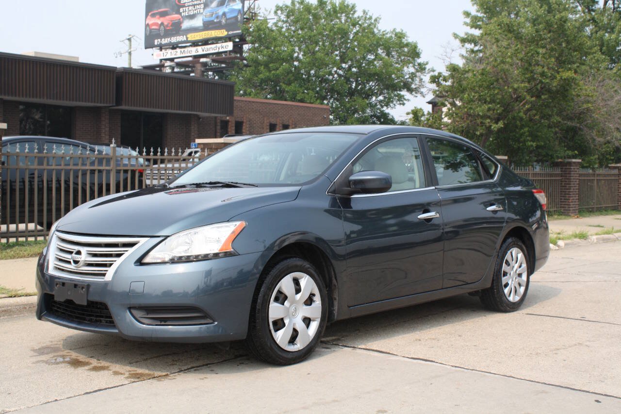 Used 2015 Nissan Sentra SV w/ Cold Weather Package FWD image 2