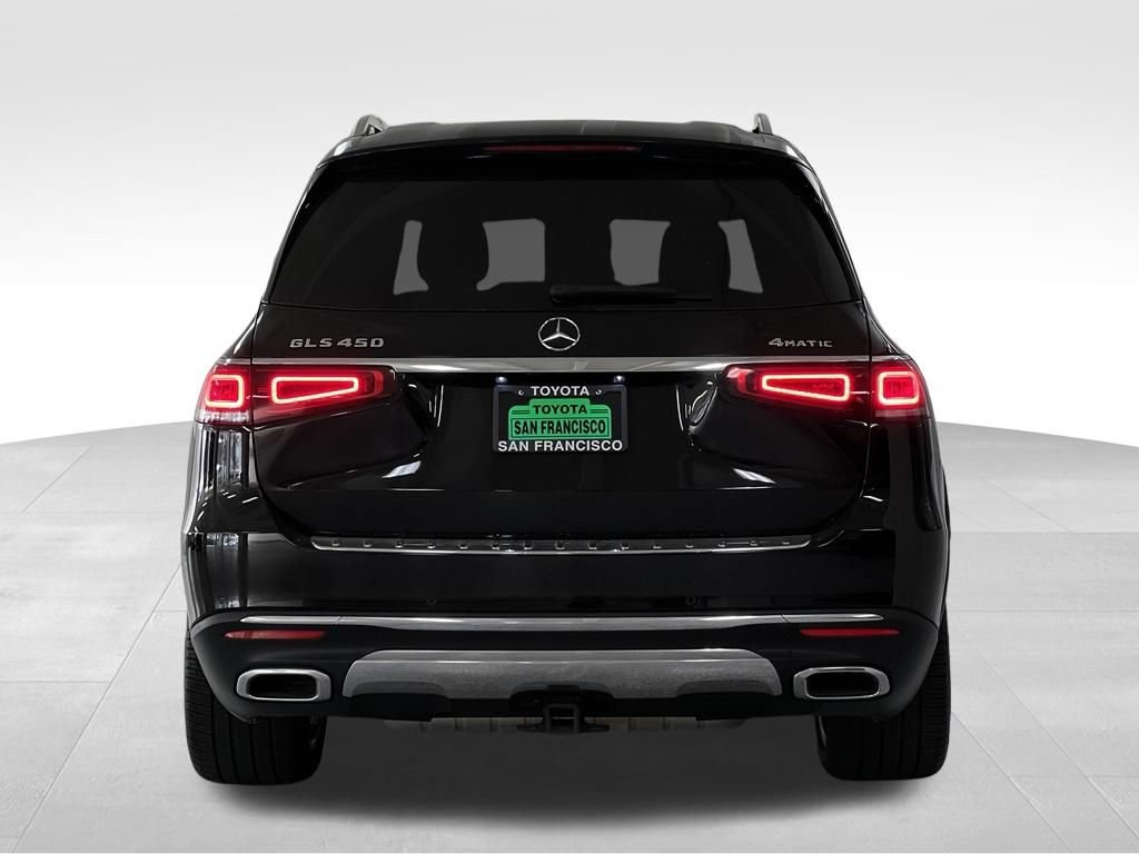 Used 2022 Mercedes-Benz GLS 450 4MATIC image 4