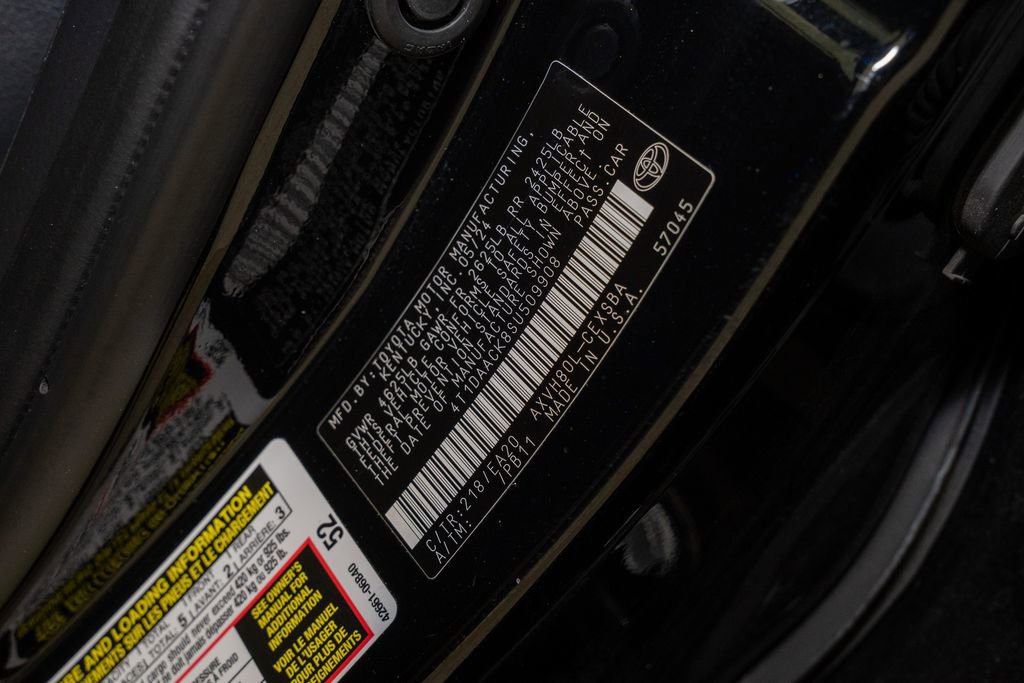 Used 2025 Toyota Camry SE image 19