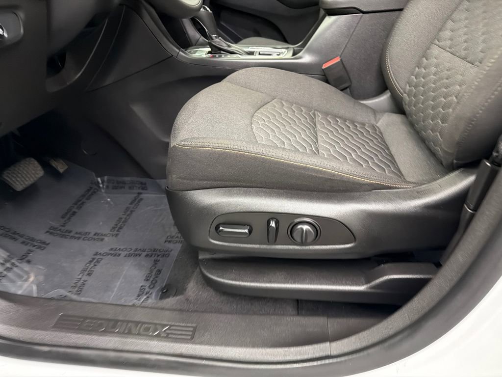 Used 2020 Chevrolet Equinox LT image 10