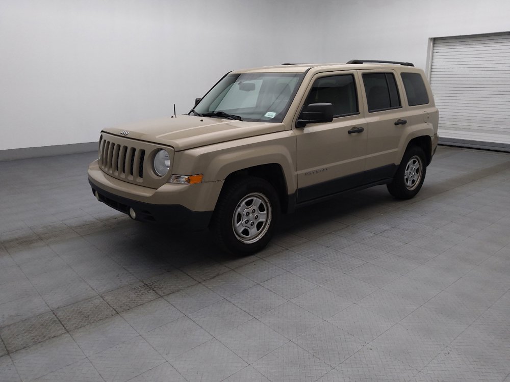 Used 2016 Jeep Patriot Sport FWD image 2