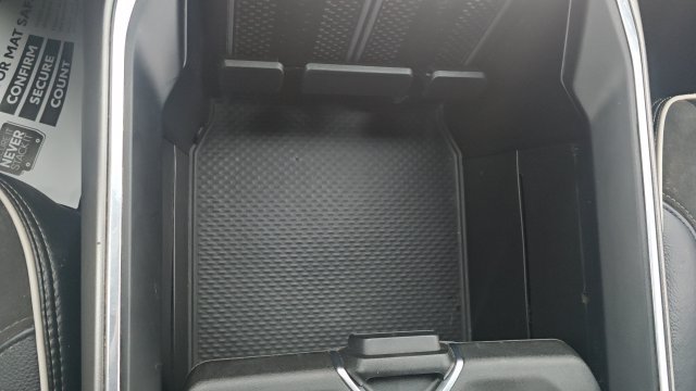 Used 2025 RAM 2500 Laramie AWD/4WD image 40