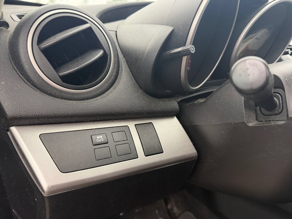 Used 2012 MAZDA MAZDA3 i Touring FWD image 18