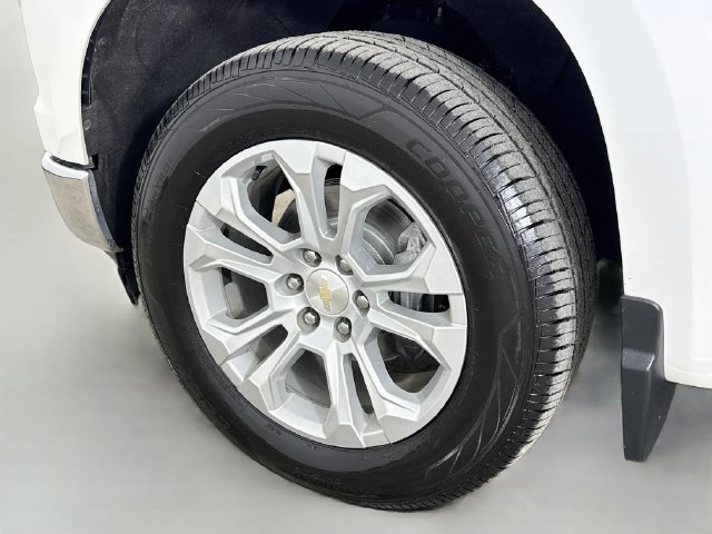 Used 2022 Chevrolet Silverado 1500 LTZ AWD/4WD image 33