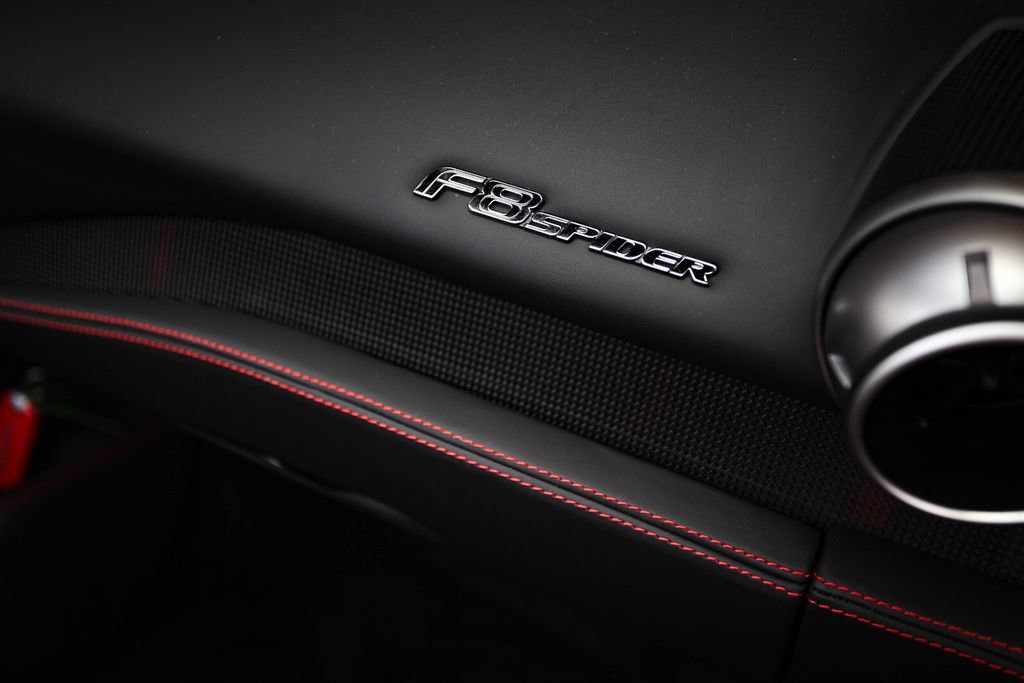 Used 2021 Ferrari F8 Tributo RWD image 50