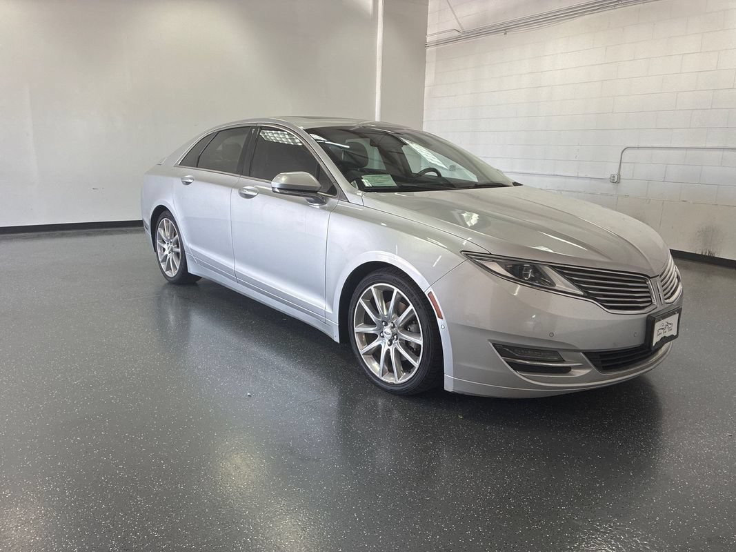 Used 2016 Lincoln MKZ AWD w/ Equipment Group 300A Reserve image 2