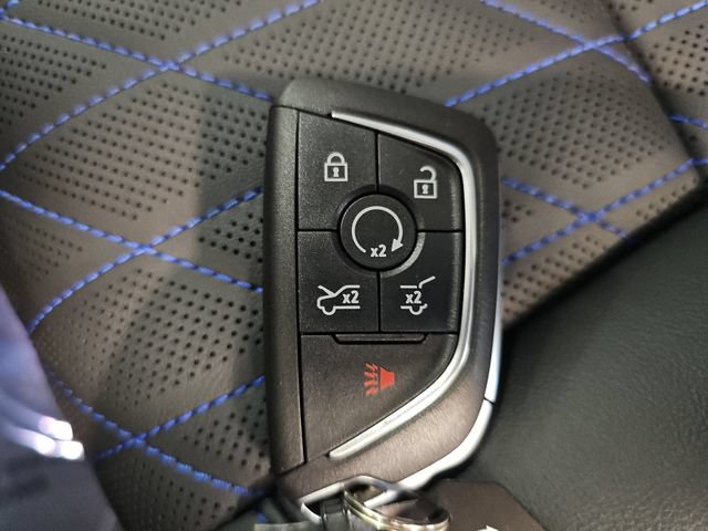 Used 2026 Cadillac Escalade IQ Sport 1 w/ LPO, Floor Liner Package AWD/4WD image 24