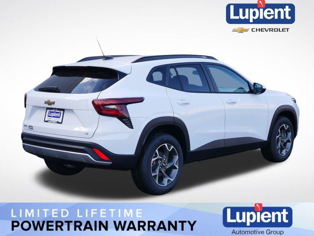 New 2026 Chevrolet Trax LT w/ Driver Confidence Package image 3