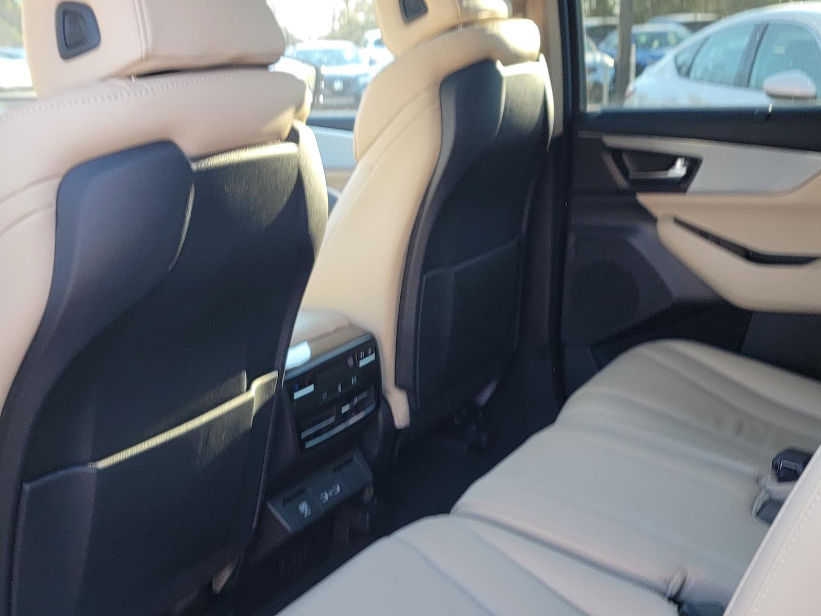 Certified 2023 Acura MDX SH-AWD w/ Technology Package image 12