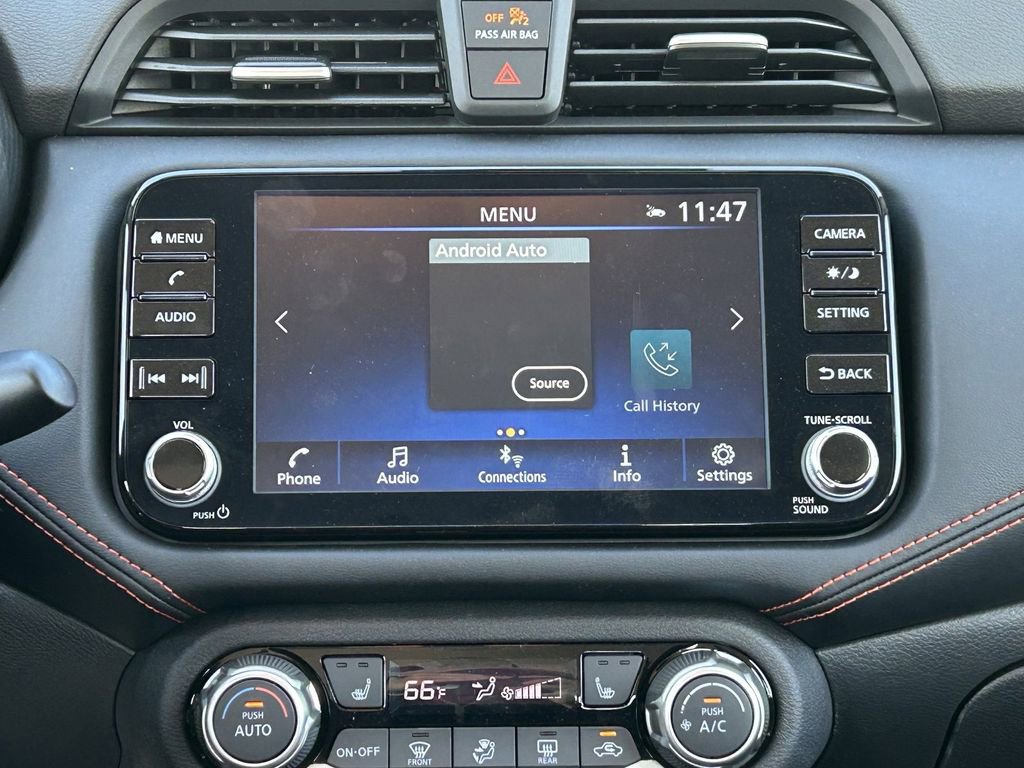 New 2025 Nissan Versa SR w/ Trunk Package image 12