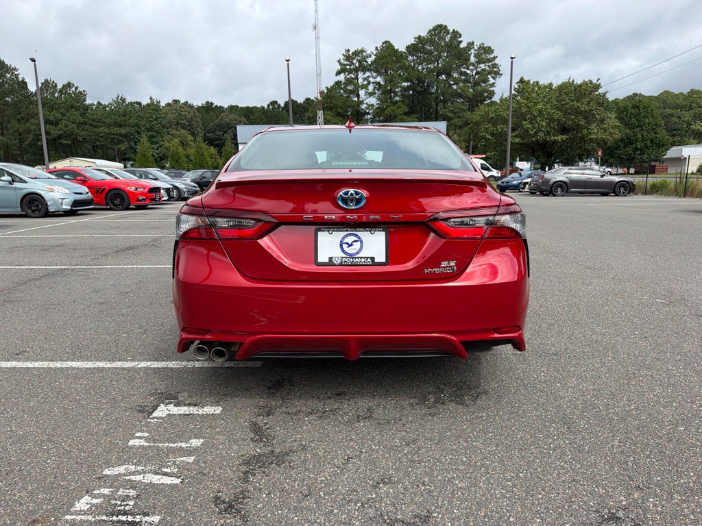 Used 2023 Toyota Camry SE w/ Audio Upgrade Package FWD image 6