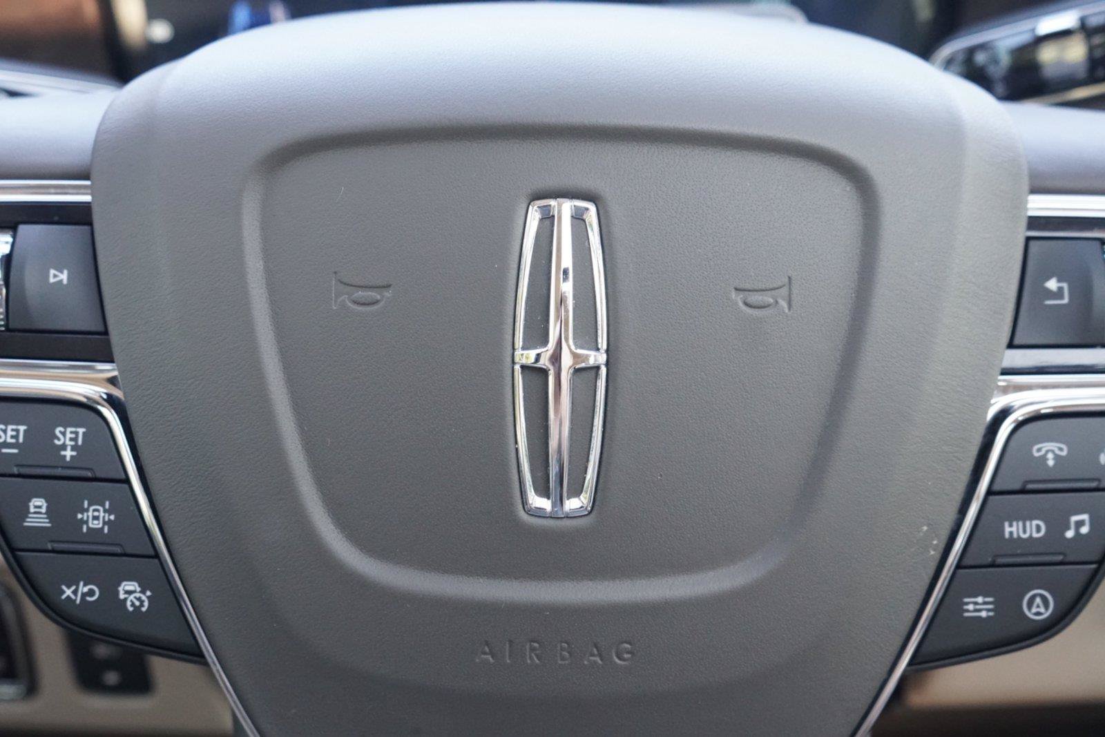 Used 2024 Lincoln Navigator Reserve AWD/4WD image 15