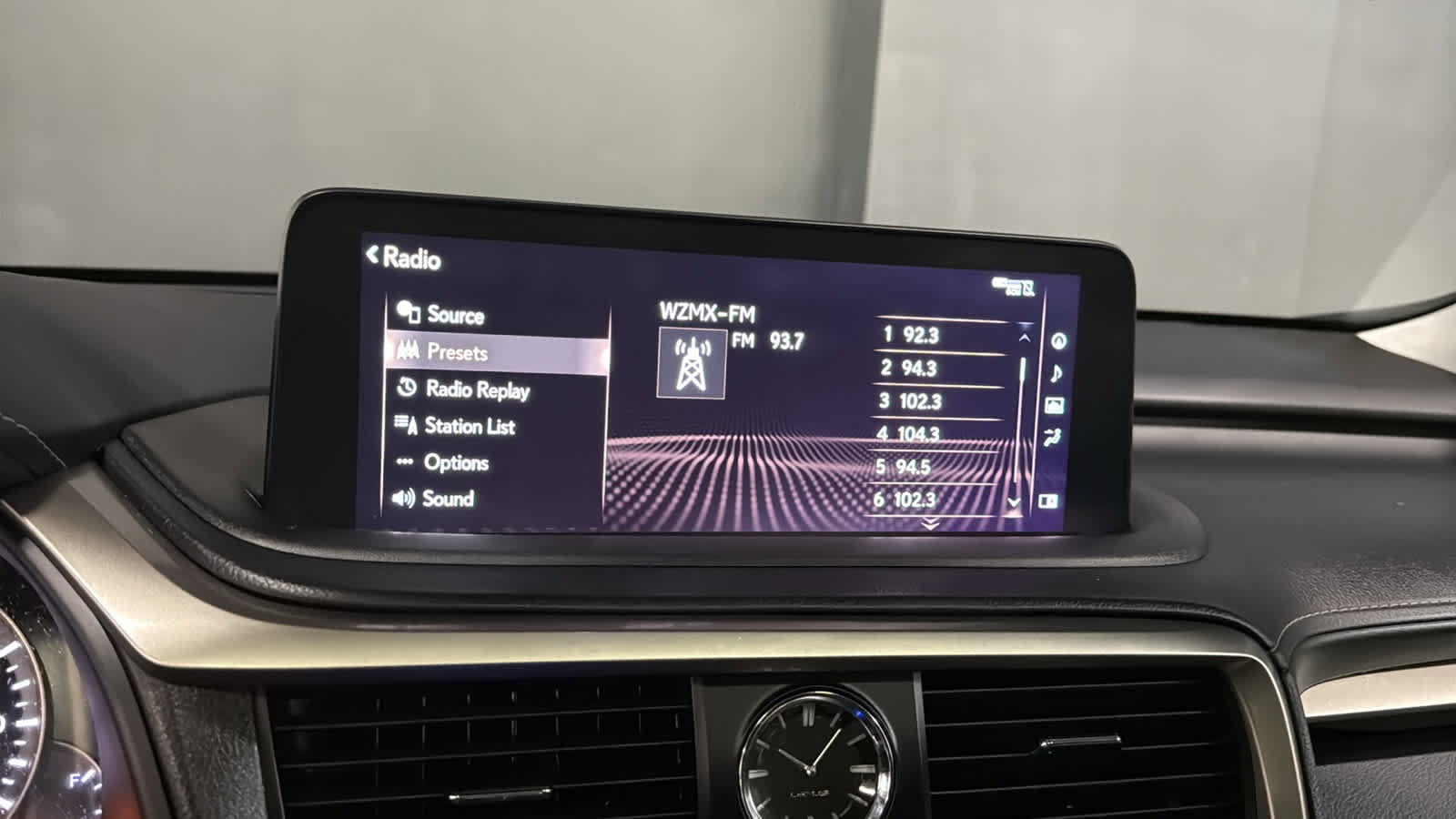 Used 2020 Lexus RX 350 AWD w/ Premium Package image 15