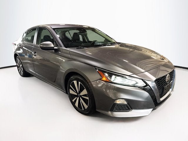 Used 2022 Nissan Altima 2.5 SV FWD image 3