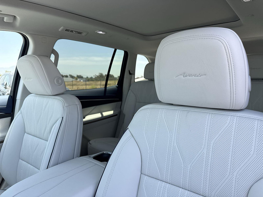 New 2026 Buick Enclave Avenir w/ Super Cruise Package AWD/4WD image 23
