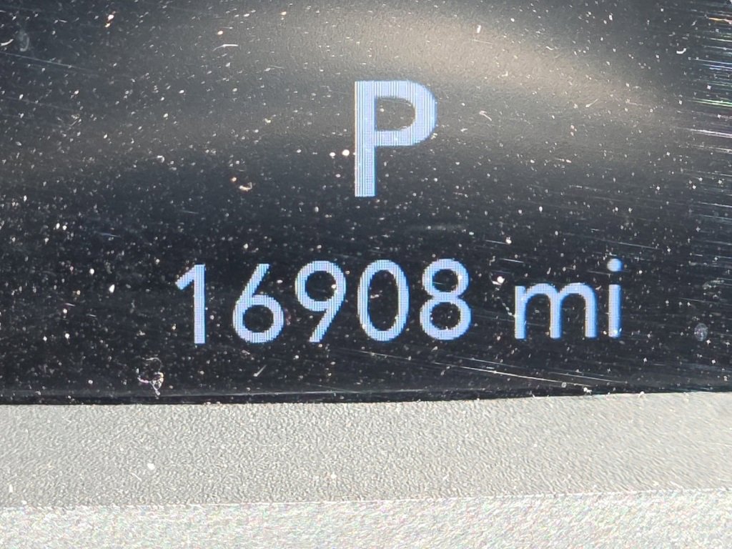 Certified 2024 Jeep Wrangler Sahara image 8