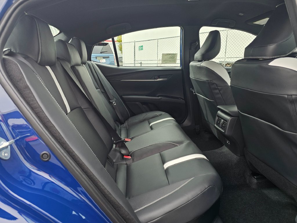 New 2026 Toyota Camry SE w/ Convenience Package FWD image 12