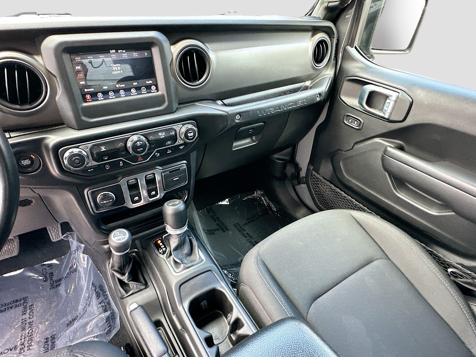 Used 2022 Jeep Wrangler Sport AWD/4WD image 20