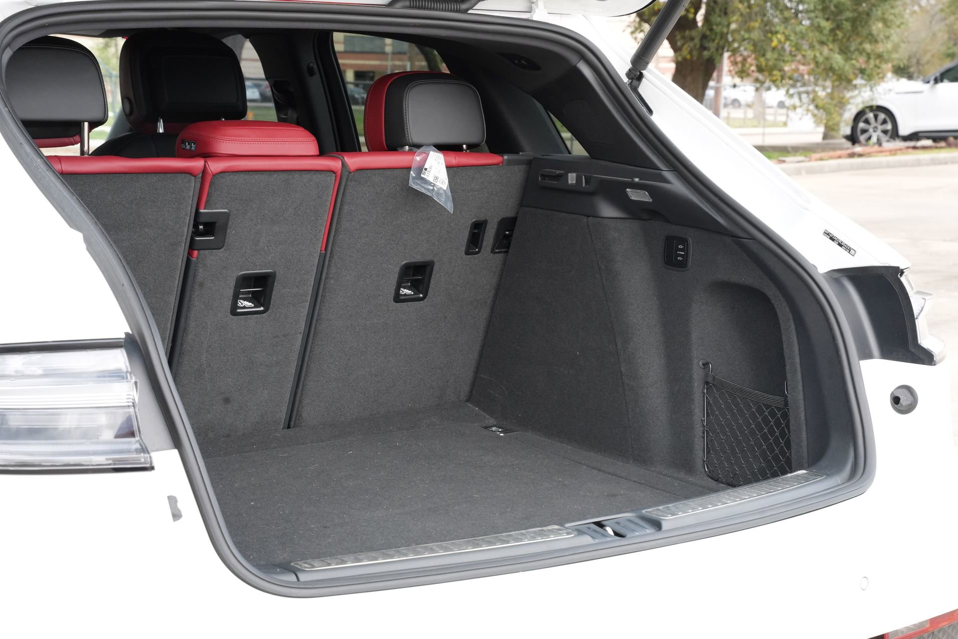 Used 2024 Porsche Macan GTS image 23