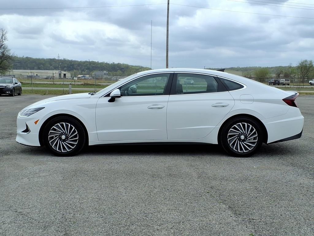 Used 2023 Hyundai Sonata SEL w/ Cargo Package FWD image 4