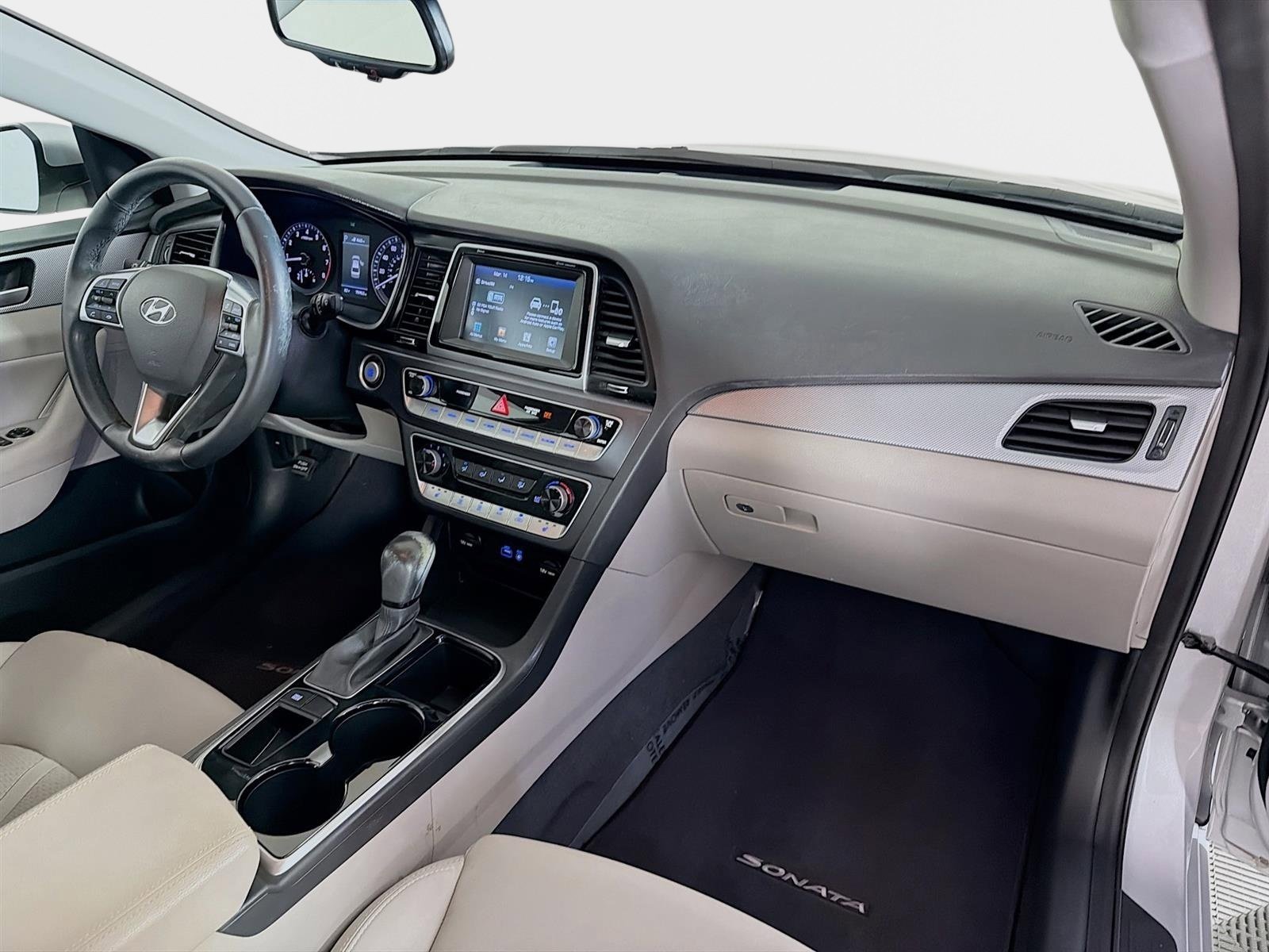 Used 2018 Hyundai Sonata SEL w/ Cargo Package image 26