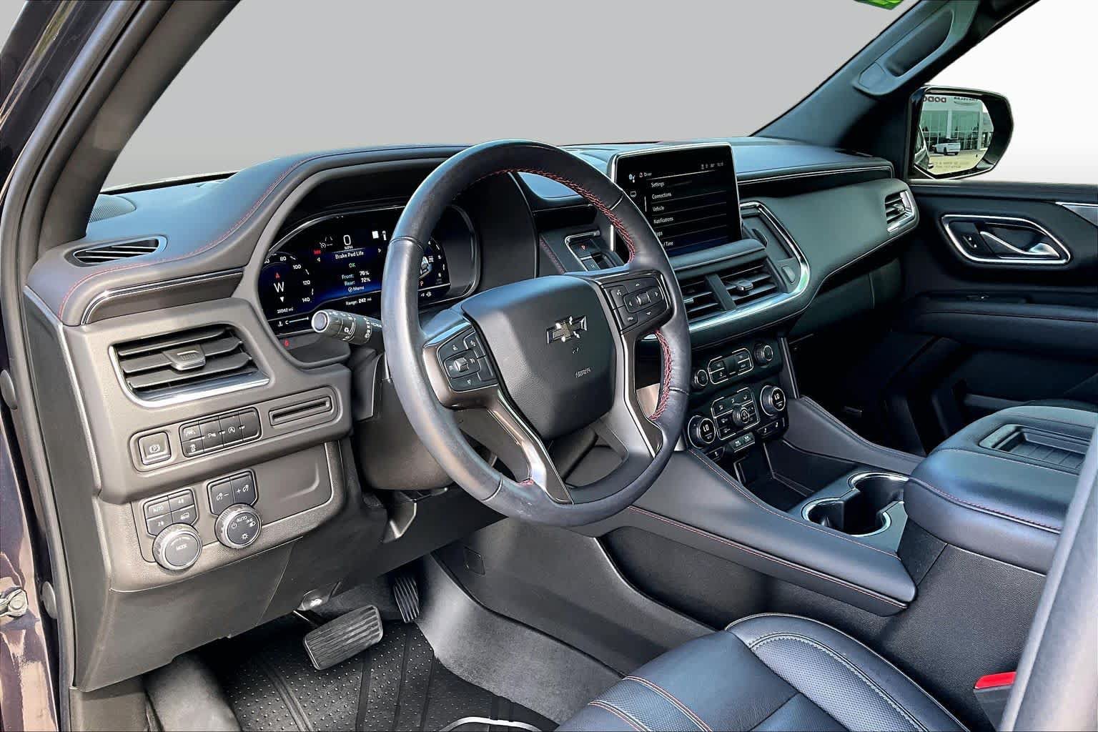 Used 2023 Chevrolet Tahoe RST AWD/4WD image 16