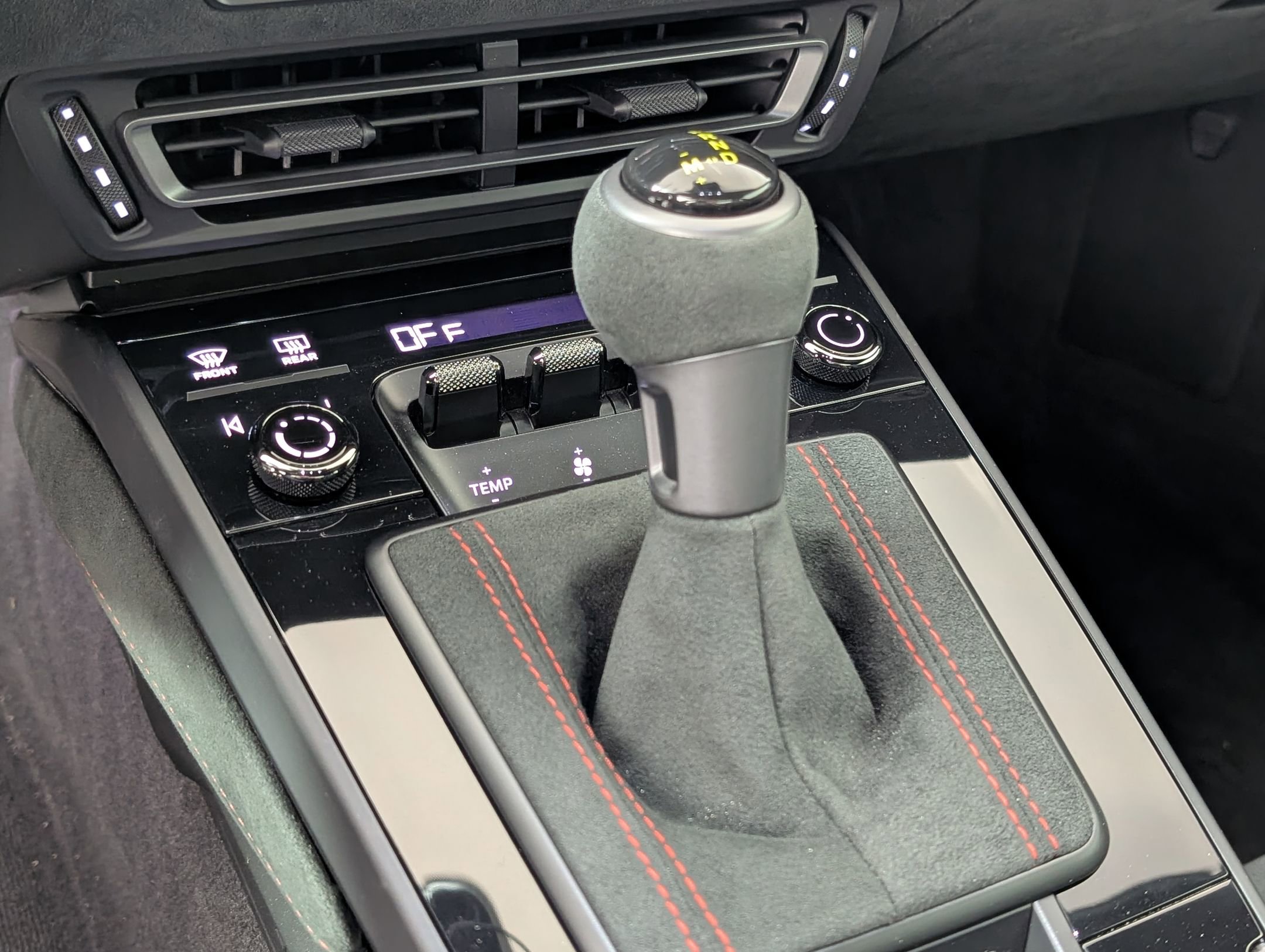 Used 2025 Porsche 911 GT3 RS image 19