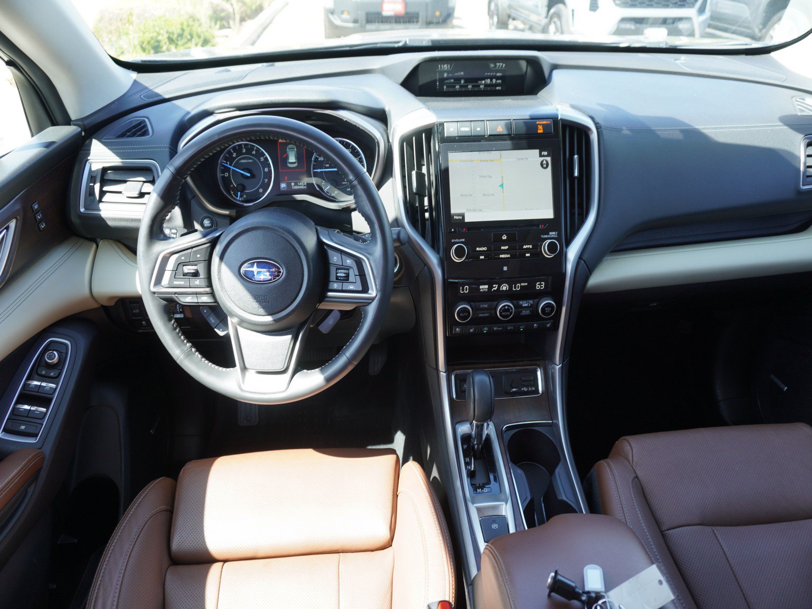 Used 2019 Subaru Ascent Touring AWD/4WD image 2
