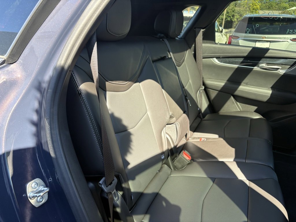 Certified 2025 Cadillac XT5 Premium Luxury image 14