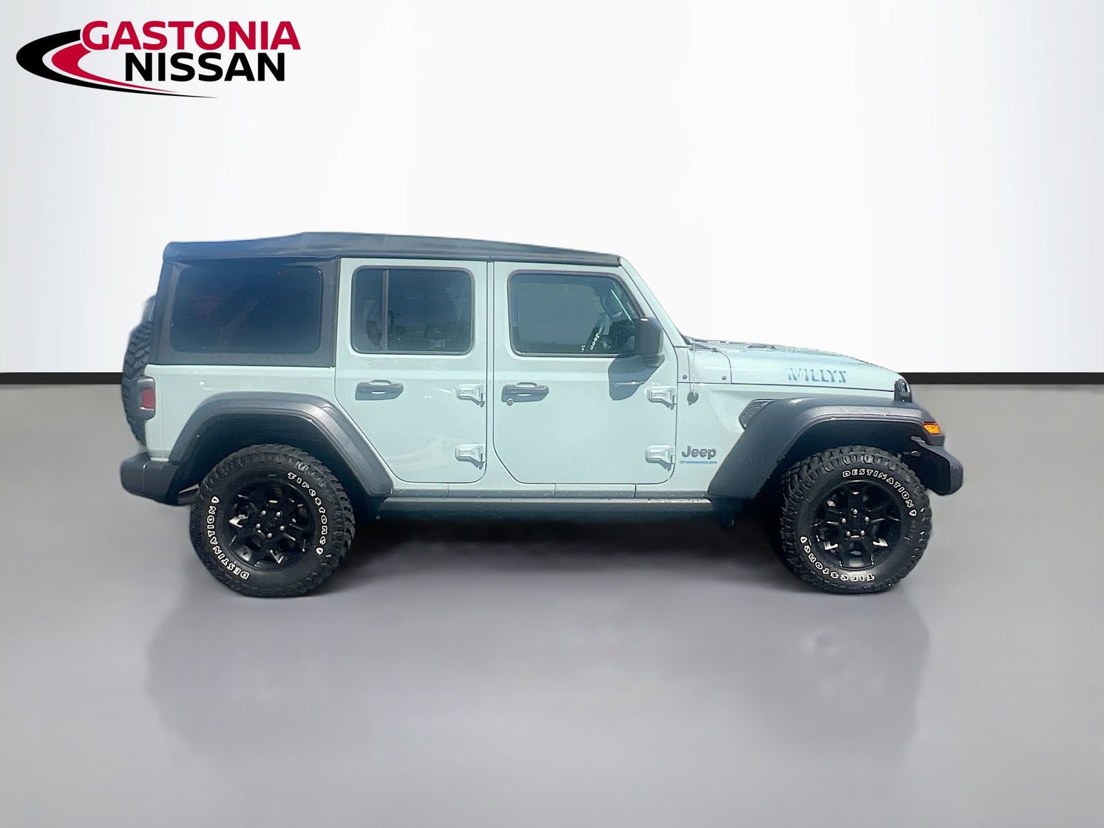 Used 2023 Jeep Wrangler Unlimited w/ Cold Weather Group image 10
