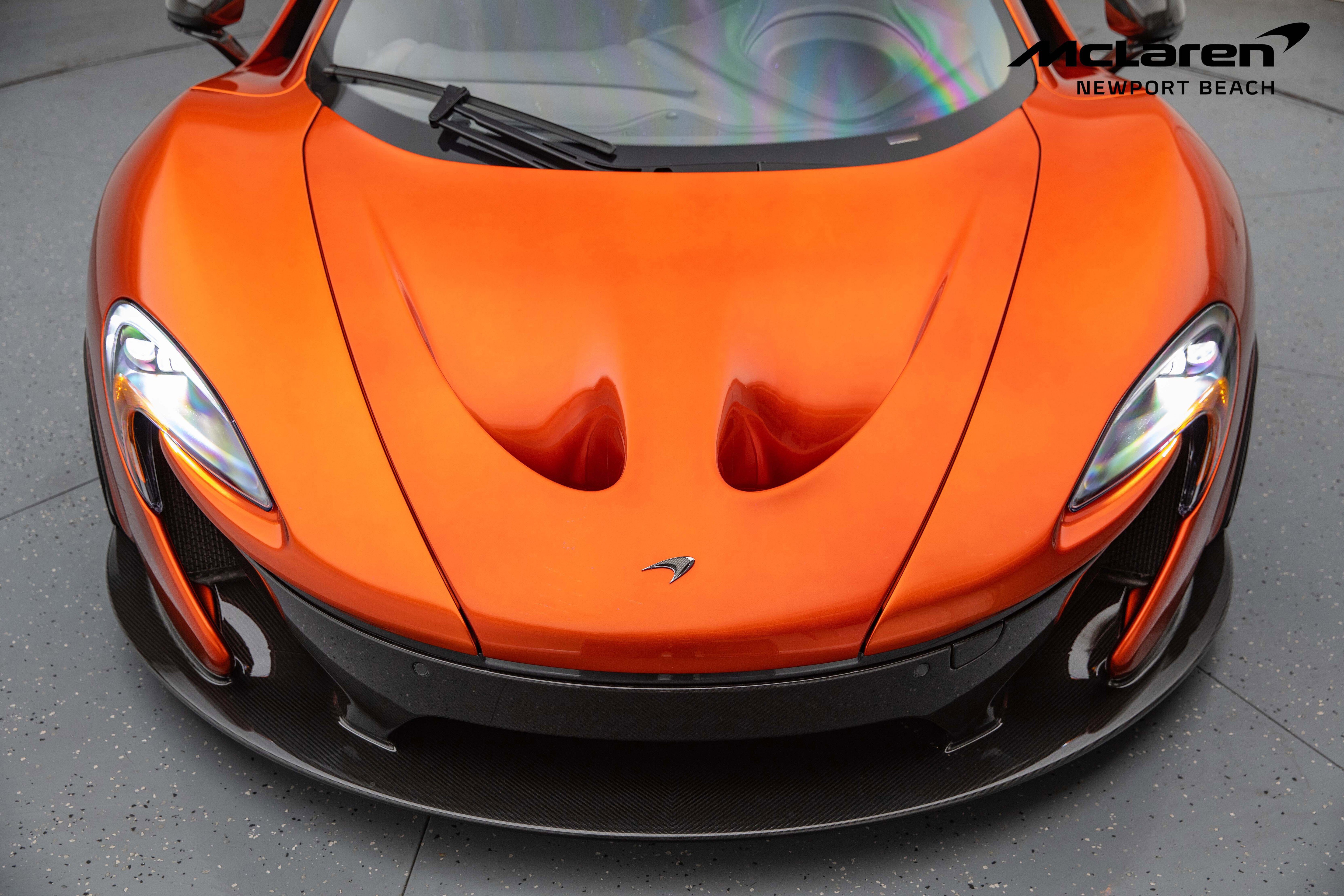 Used 2015 McLaren P1 RWD image 12