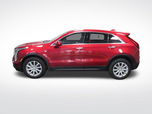 Certified 2023 Cadillac XT4 Luxury w/ Cold Weather Package FWD image 2
