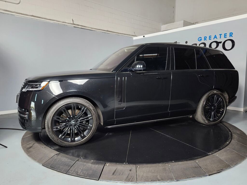 Used 2023 Land Rover Range Rover SE AWD/4WD image 9