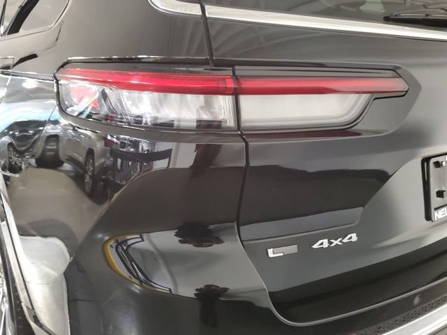 Used 2022 Jeep Grand Cherokee L Overland w/ Luxury Tech Group IV AWD/4WD image 33