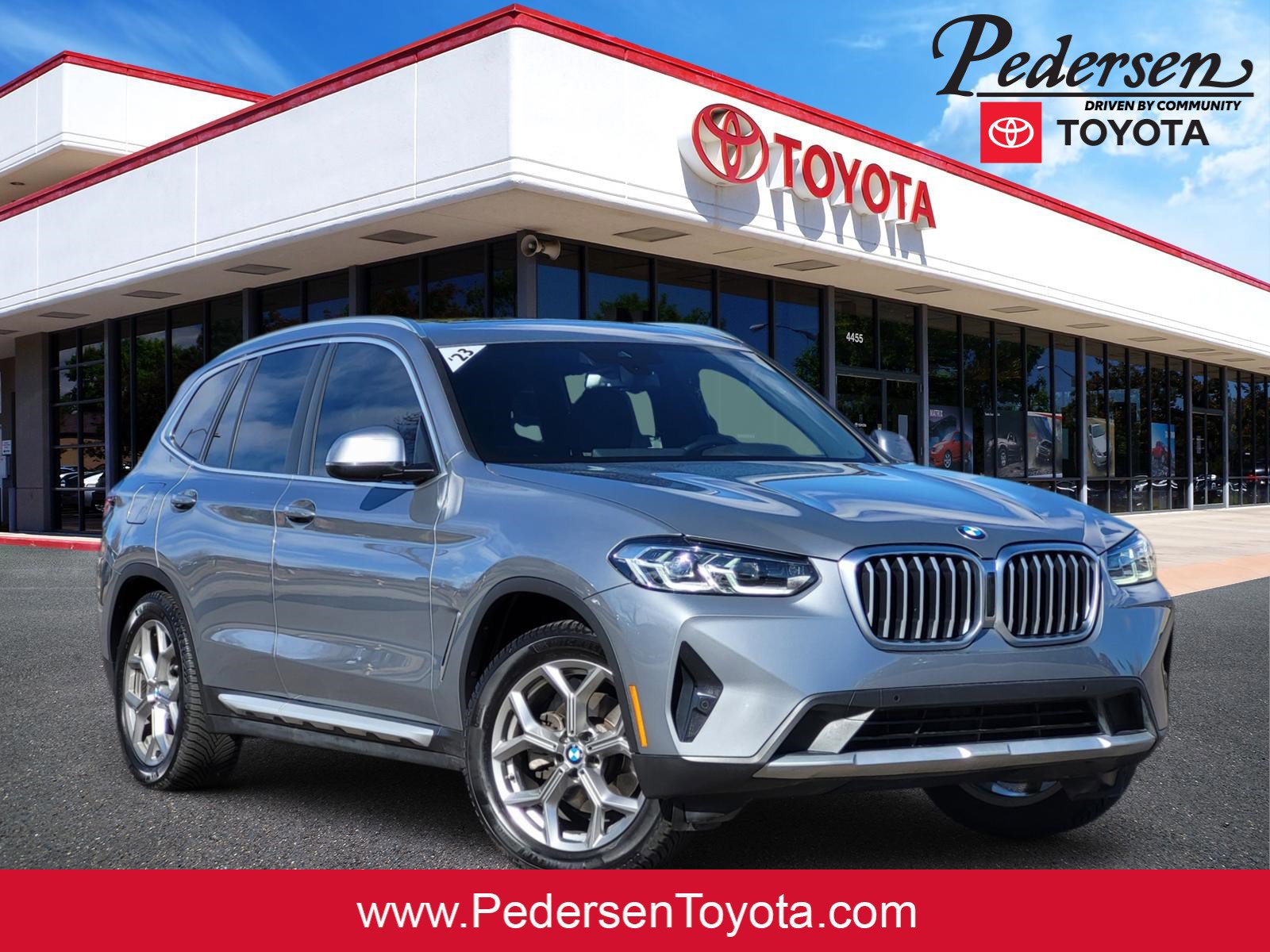 Used 2023 BMW X3 xDrive30i w/ Premium Package image 1
