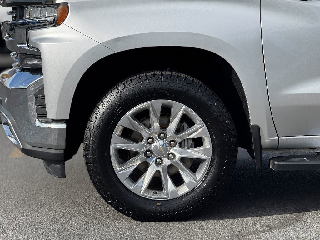 Used 2019 Chevrolet Silverado 1500 LTZ w/ LTZ Plus Package image 16
