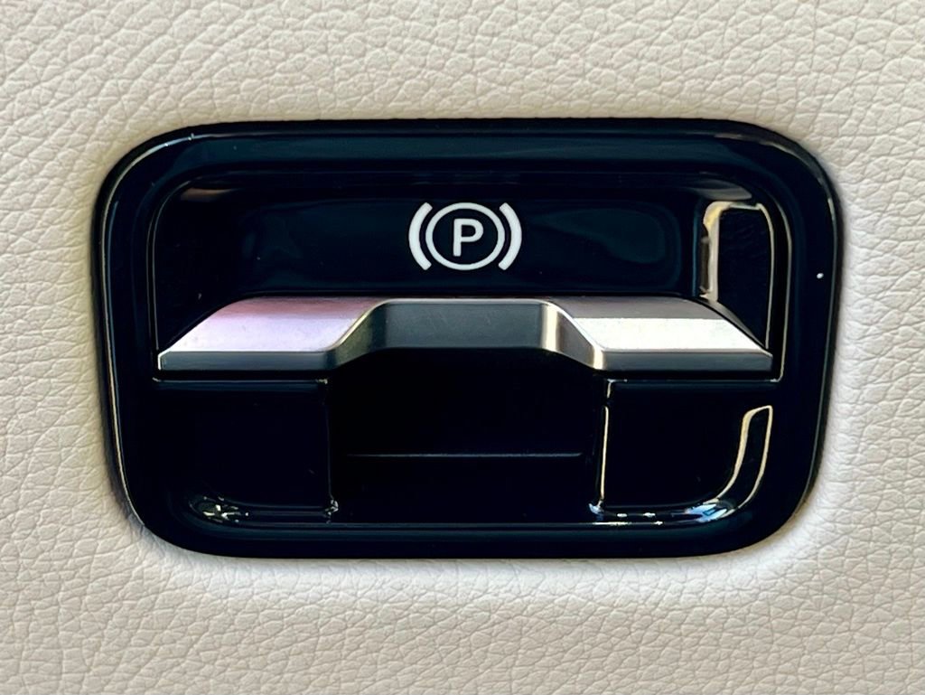 Certified 2025 Mercedes-Benz S 580 S 580 image 33